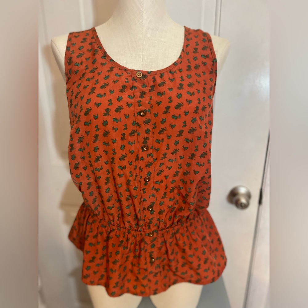 Mine. Orang & green tank top L
